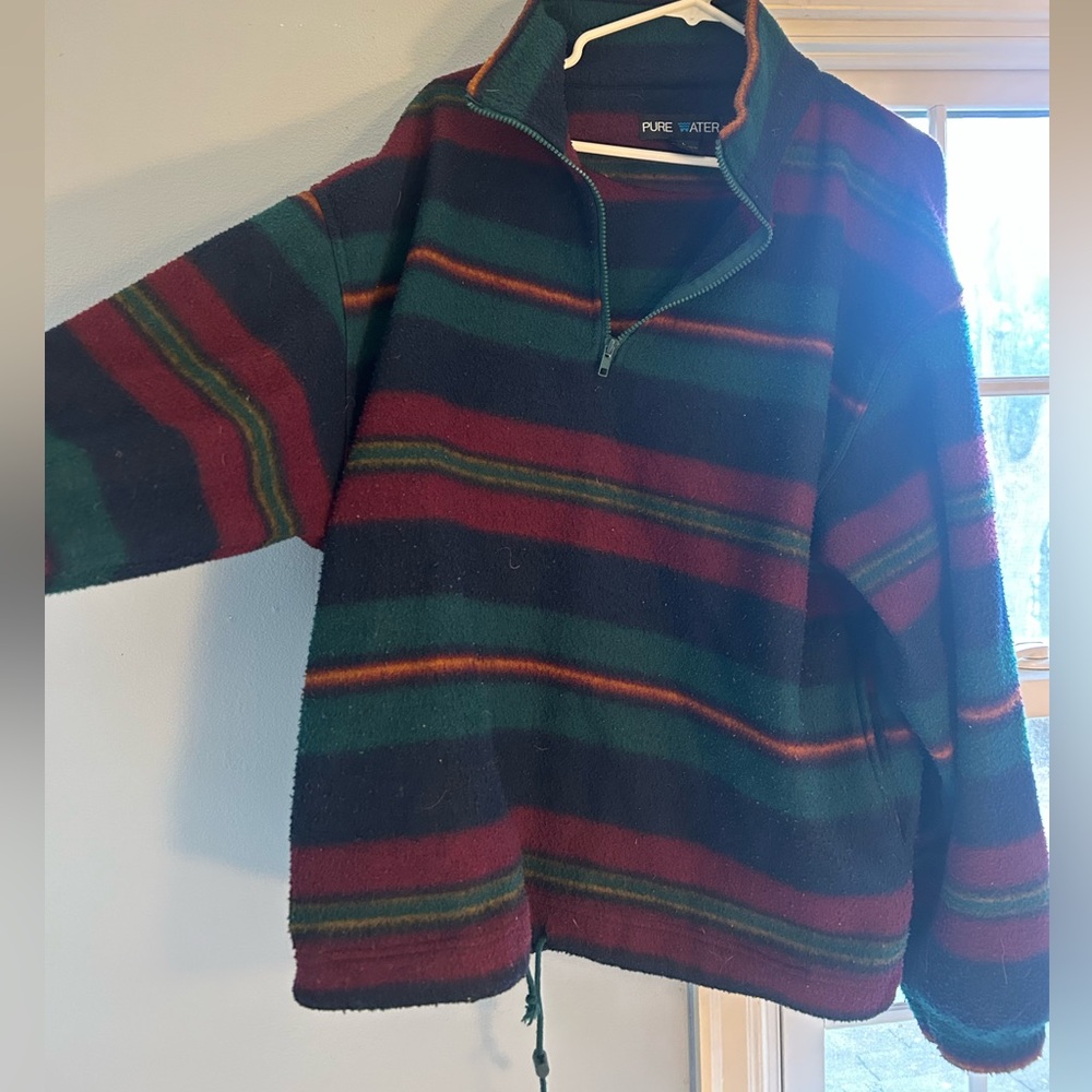 Collared adjustable pure water striped fleece